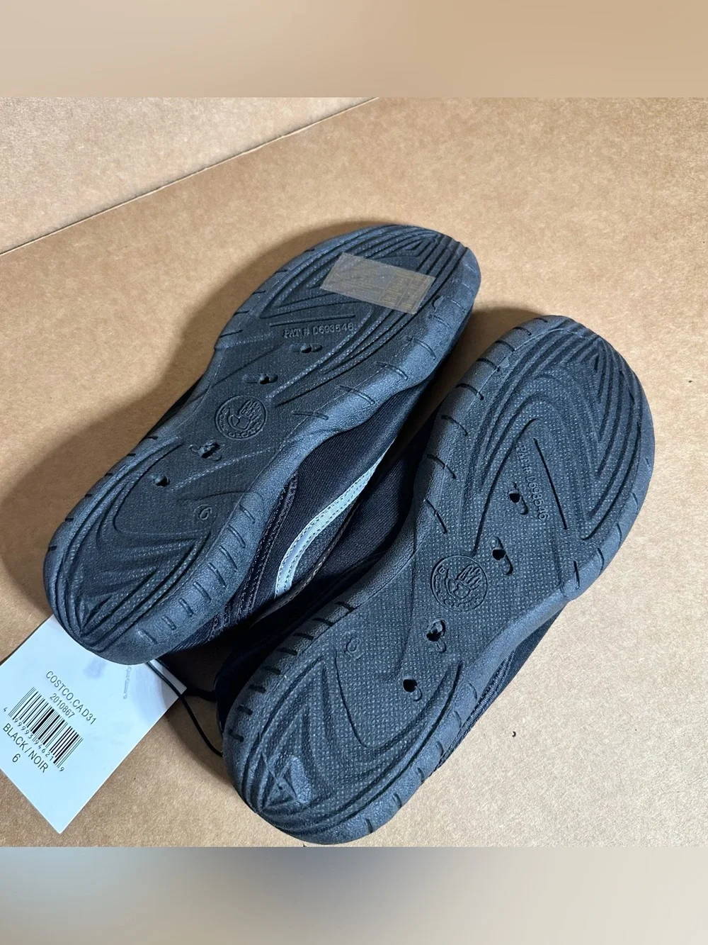 Boys Water Shoes Size 6, Black, Quick-Dry Slip-On, New